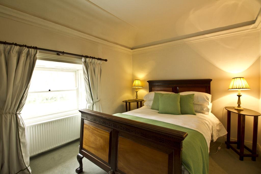 Clonacody House Guest House คลอนเมล ภายนอก รูปภาพ