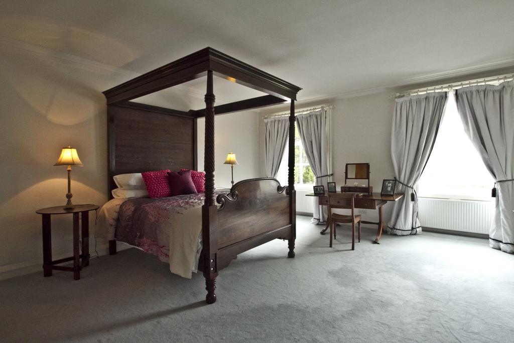 Clonacody House Guest House คลอนเมล ภายนอก รูปภาพ