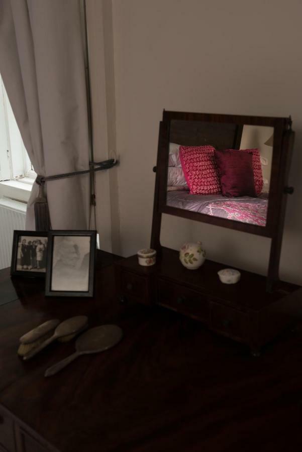 Clonacody House Guest House คลอนเมล ภายนอก รูปภาพ